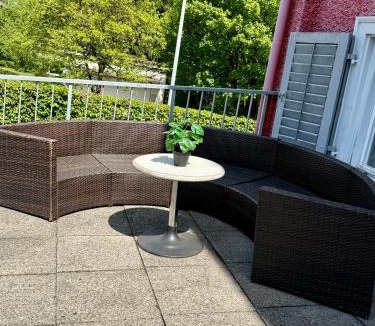Luchsingen Hotel | Hotel Central - Self Check-in