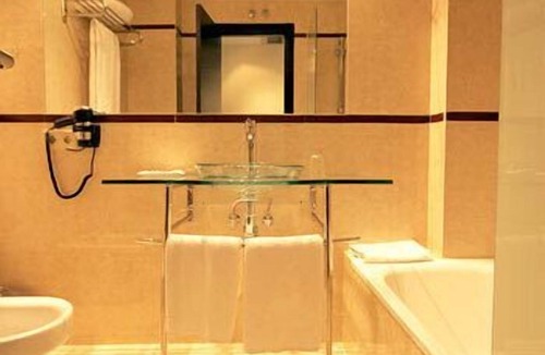 Burgos Hotel | Hotel Centro Los Braseros
