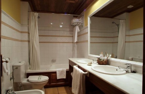 Beret Hotel | Hotel Chalet Bassibe