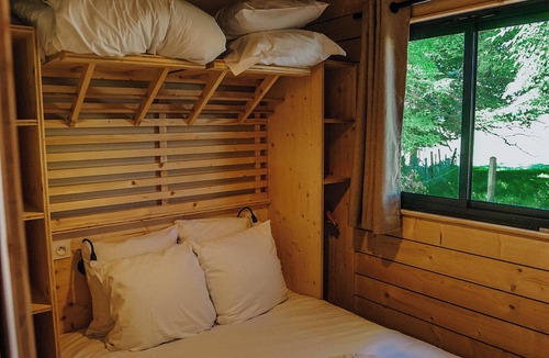 Coulandon Hotel | Hotel Chalet Montegut