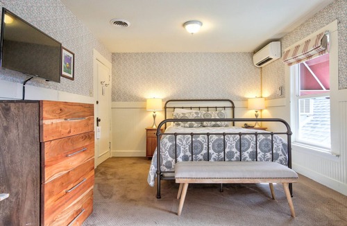 Groveland Hotel | Hotel Charlotte