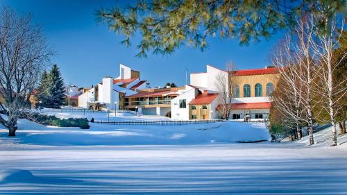 Orford Hotel | Hotel Cheribourg, an Ascend Collection Hotel