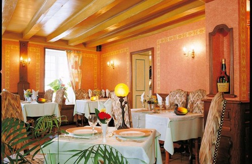 Cerilly Hotel | Hotel Chez Chaumat