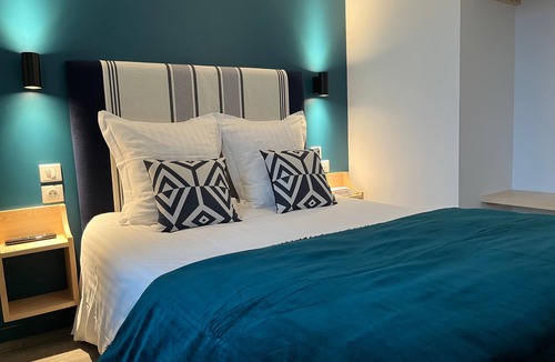 Espelette Hotel | Hotel Chilhar