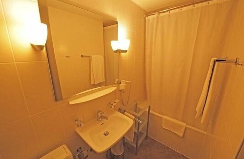 Les Philosophes Hotel | Hotel Comedie