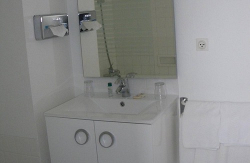 Vierzon Hotel | Hotel Continental - Contact Hotel