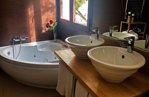 Molinos de Papel Hotel | Hotel Cueva del Fraile