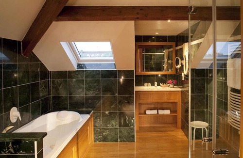 Chalons-en-Champagne Hotel | Hotel D'Angleterre