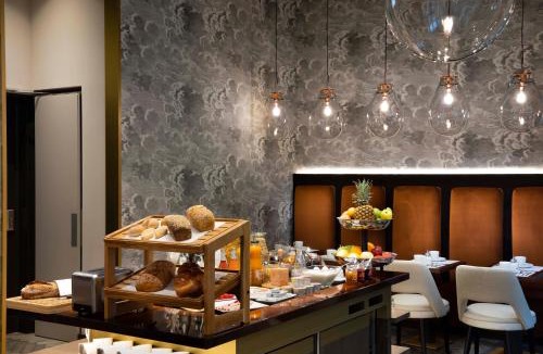 Paquis-Temple Hotel | Hotel D Geneva