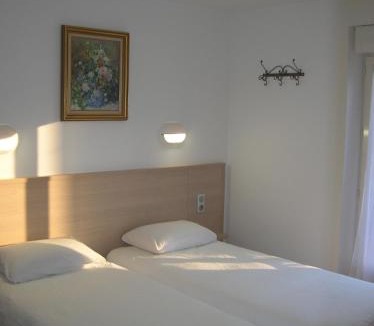 Batignolles Hotel | Hotel Darcet