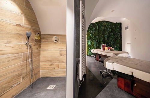 Quartier Vieux Marche-Cathedrale Hotel | Hotel de Bourgtheroulde, Autograph Collection