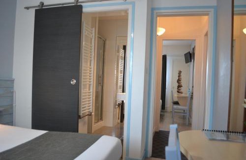 Saint-Pierre-Quiberon Hotel | Hotel De Bretagne