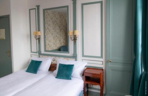 Saint-Martin-du-Littoral Hotel | Hotel de Charme La Bonne Adresse - Logis hotels