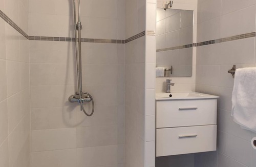 Le Nouvion-en-Thierache Hotel | Hotel de la Plage