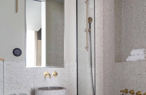 La Presqu'ile Hotel | Hotel de l'Abbaye