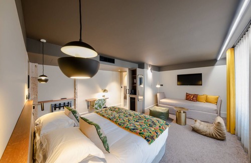 La Presqu'ile Hotel | Hotel de l'Abbaye