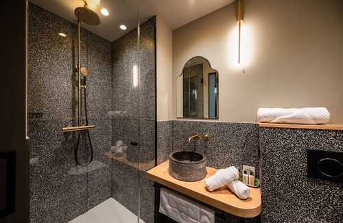 La Presqu'ile Hotel | Hotel de l'Abbaye