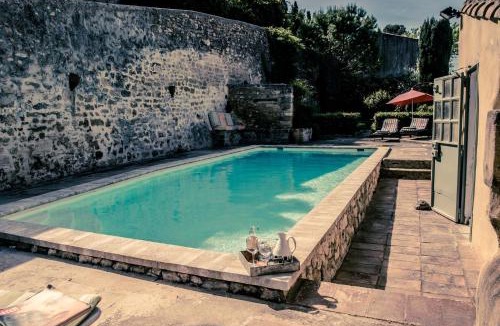 Sommieres House | Hotel de L Orange