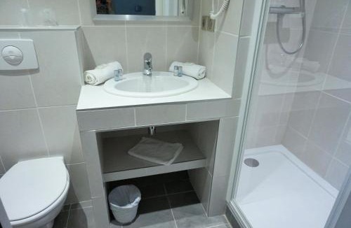 Aix-les-Bains City Center Hotel | Hotel de la Couronne