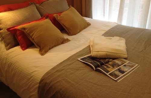 Croix Rousse Hotel | Hotel de la Croix Rousse