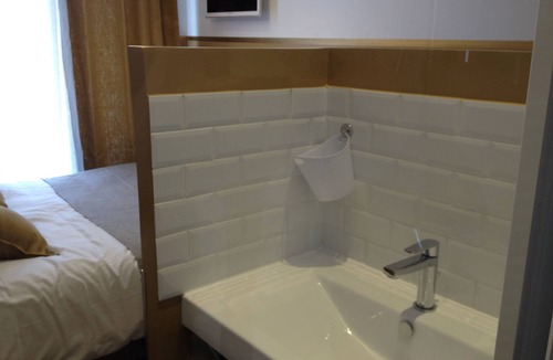 Croix Rousse Hotel | Hotel de la Croix Rousse