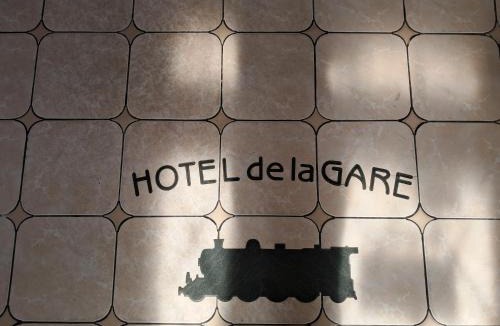 Montereau-Fault-Yonne Hotel | hotel de la gare