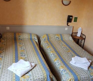 Dol-de-Bretagne Hotel | Hotel de la Gare