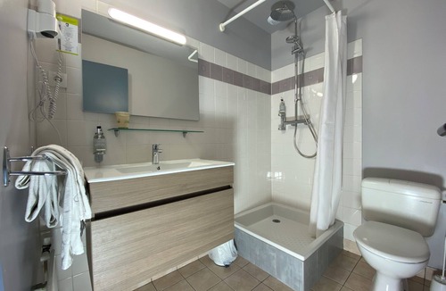 Eygliers Hotel | Hotel de la Gare