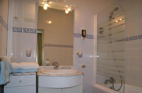 Saint-Satur Hotel | Hotel De La Loire