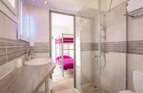 Gruissan Plage Hotel | Hotel de la Plage