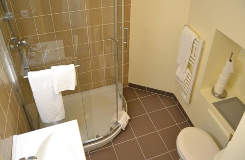 Clamecy Hotel | Hotel de La Poste