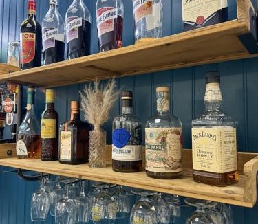 Espinasses Hotel | Hotel De La Poste