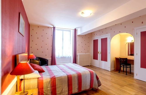 Mornant Hotel | Hotel de la Poste