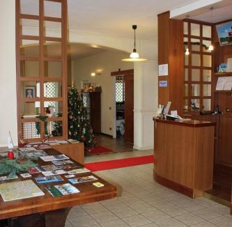 Bereguardo Hotel | Hotel De La Ville