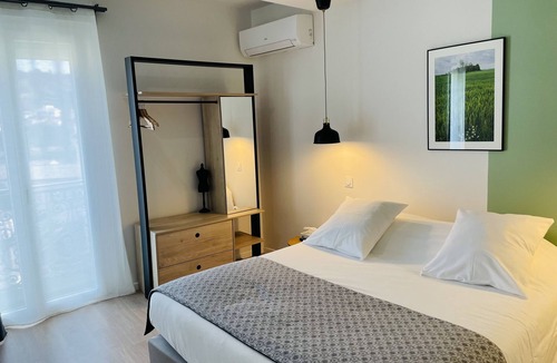 Lamalou-les-Bains Hotel | Hotel de Ma Tante