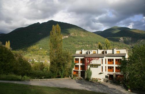 Broto Hotel | Hotel de Montaña El Mirador