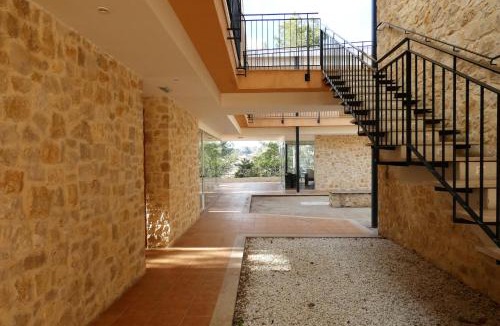 Quesa Hotel | Hotel de Montaña La Rocha