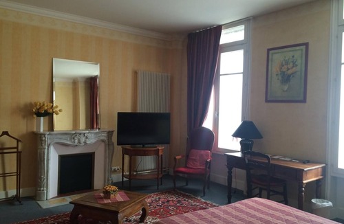Charleville-Mezieres Hotel | Hotel de Paris