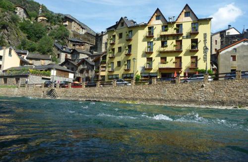 Llavorsi Hotel | Hotel De Rei