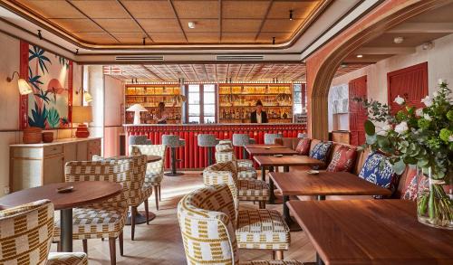 Biarritz City Centre Hotel | Hotel de Silhouette