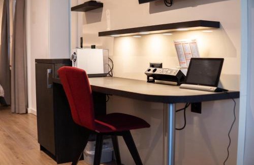 Central Interlaken Hotel | Hotel Derby Interlaken - self check-in