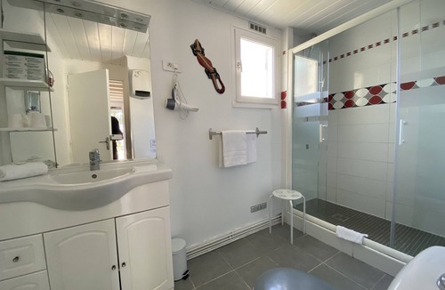 Aigues-Mortes Hotel | Hotel Des 4 Vents