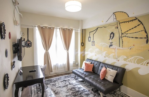 Chinatown Hotel | Hotel des Arts
