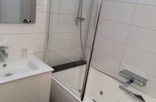 Seltz Hotel | Hotel des bois