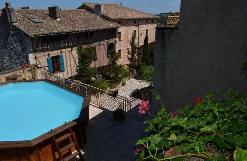 Castelnau-de-Montmiral Hotel | Hotel des Consuls