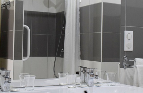 Bourbonne-les-Bains Hotel | Hotel des Lauriers Roses