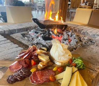 Font-Romeu-Odeillo-Via Hotel | Hotel des Pyrénées