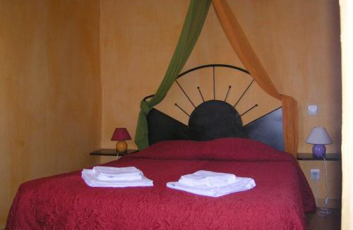 Salavas Hotel | Hotel Des Sites