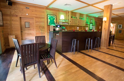 Plailly Hotel | Hotel des Trois Hiboux