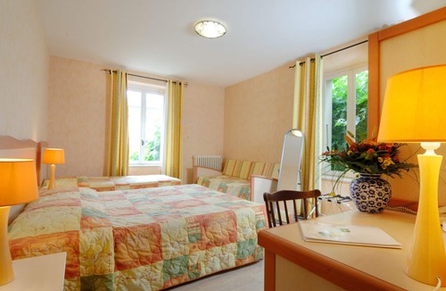 Livron-sur-Drome Hotel | Hotel des Voyageurs